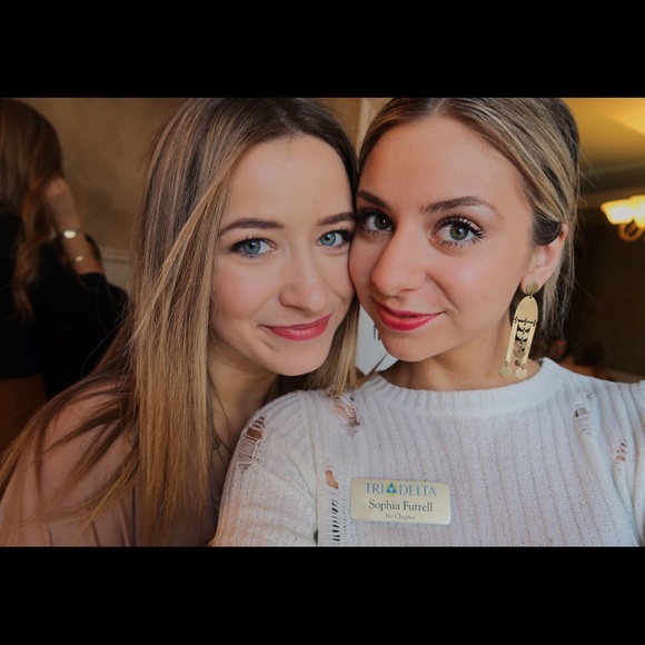 Meet your Posher, Maeve - Picture 7 of 7